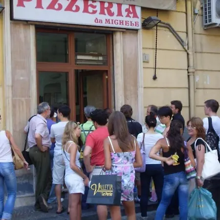 Appartement House Irene Naples